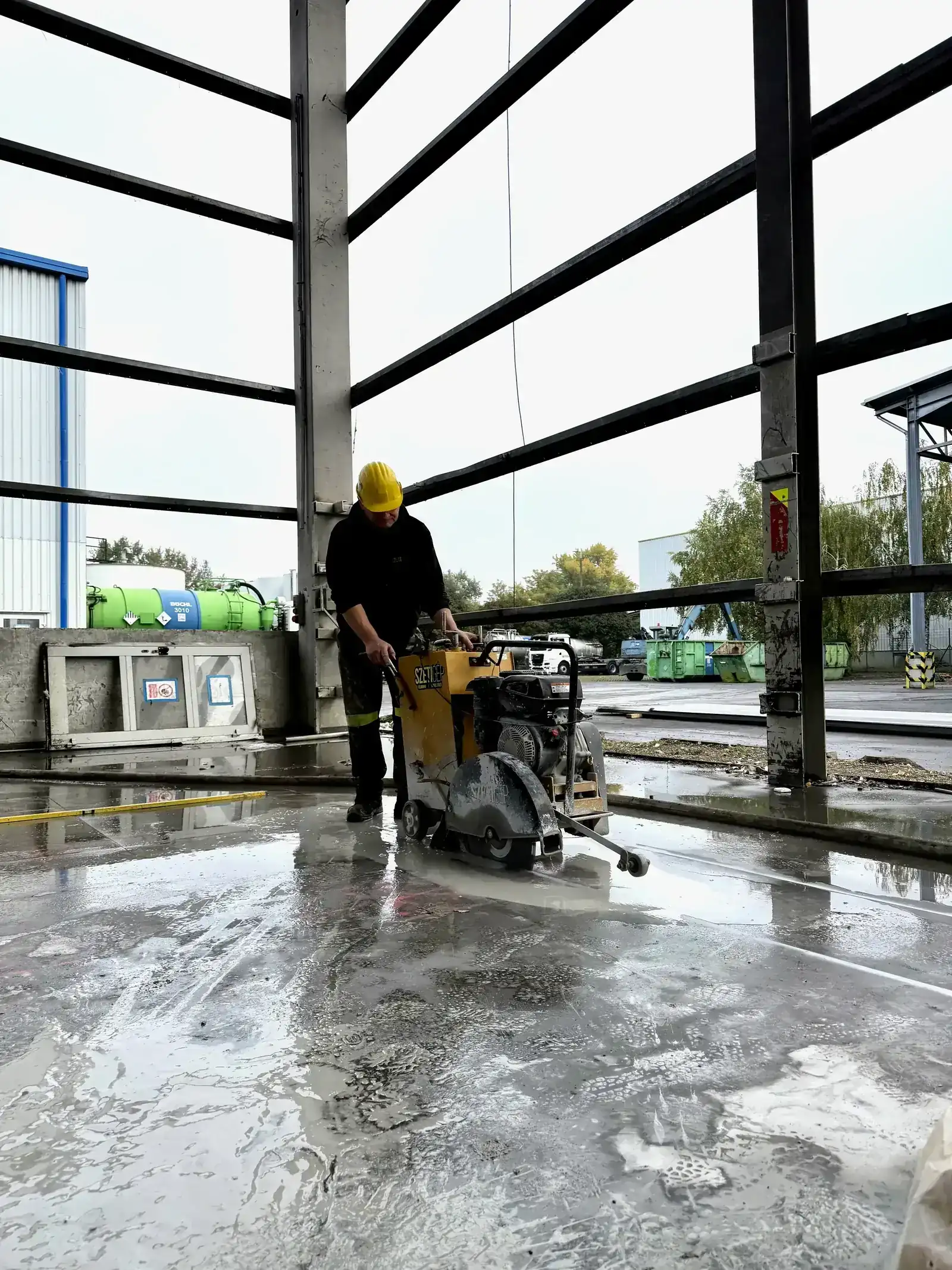 Betonfúrás (magfúrás)